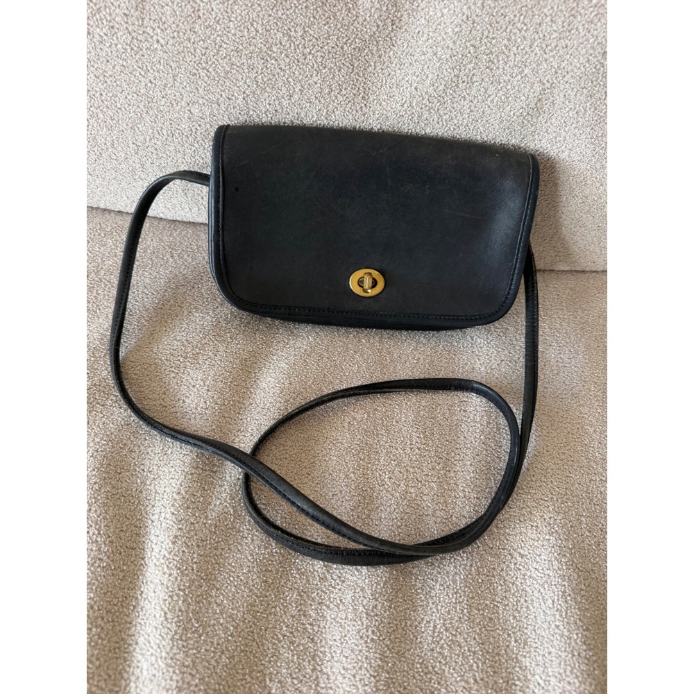 Coach Black Leather Crossbody Bag 0505-123